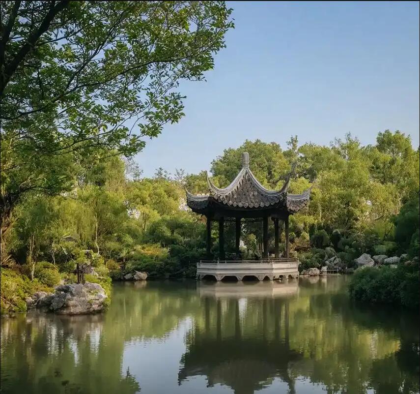 隆昌县夏菡餐饮有限公司